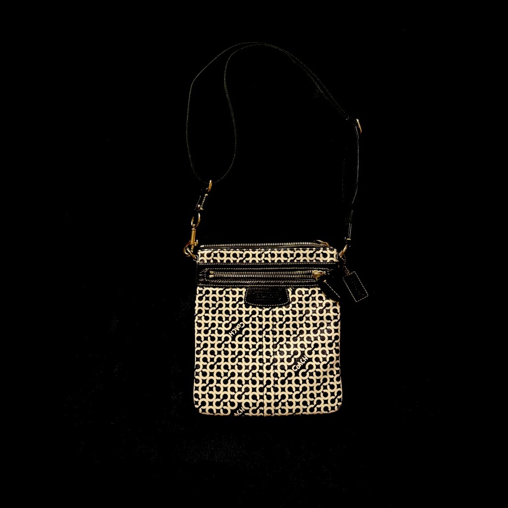 Vintage Coach Crossbody Adjustable Strap Purse